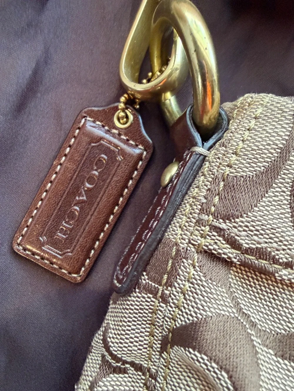 Coach Khaki and Brown Signature Shoulder Bag - Picture 3 of 10
